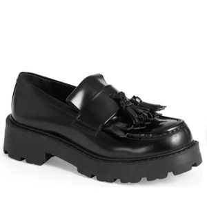 NEW Vagabond Cosmo 2.0 loafers black dress platform lug
sole tassels 37